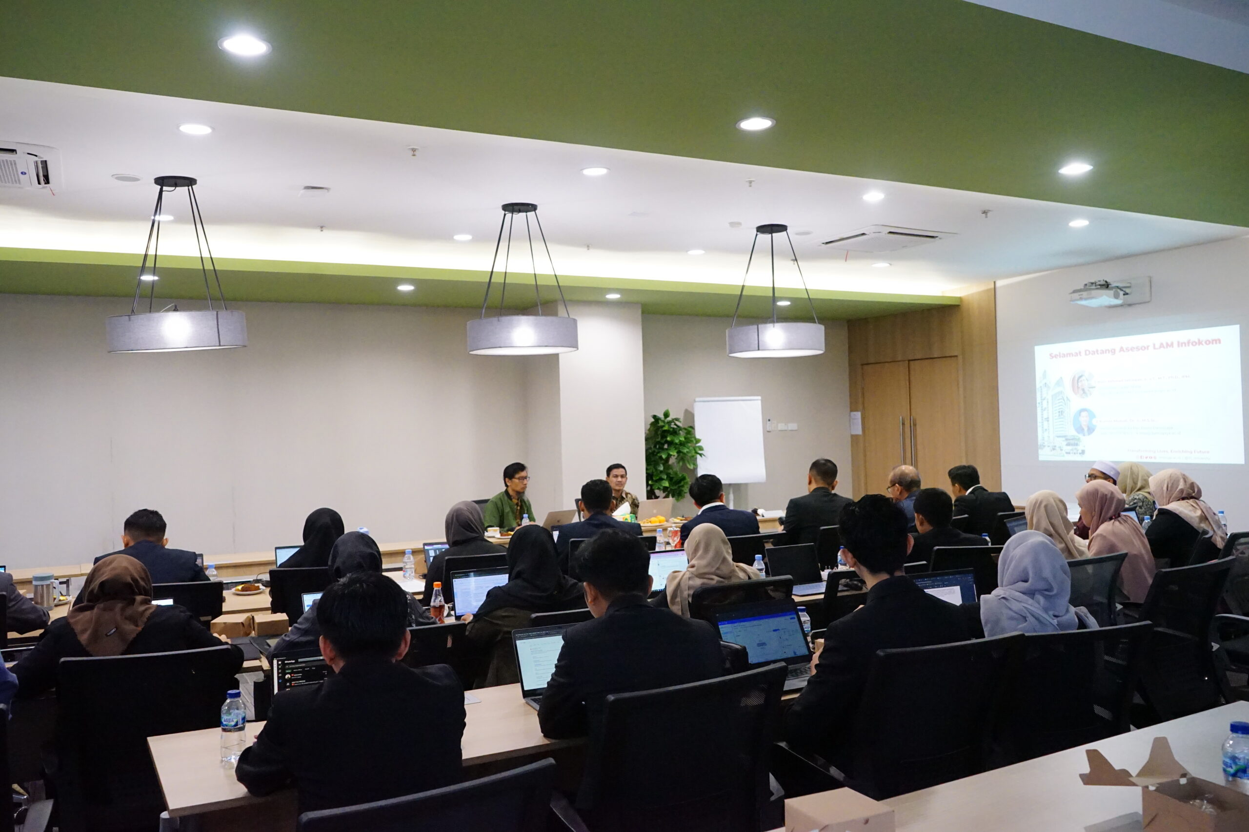 Prodi S1 Teknik Informatika JGU Raih Akreditasi Baik Sekali dari LAM Infokom