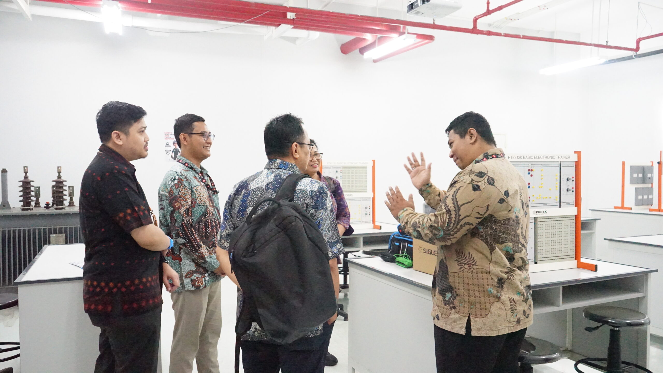 Prodi S1 Teknik Elektro JGU Raih Akreditasi Baik Sekali dari LAM Teknik PII