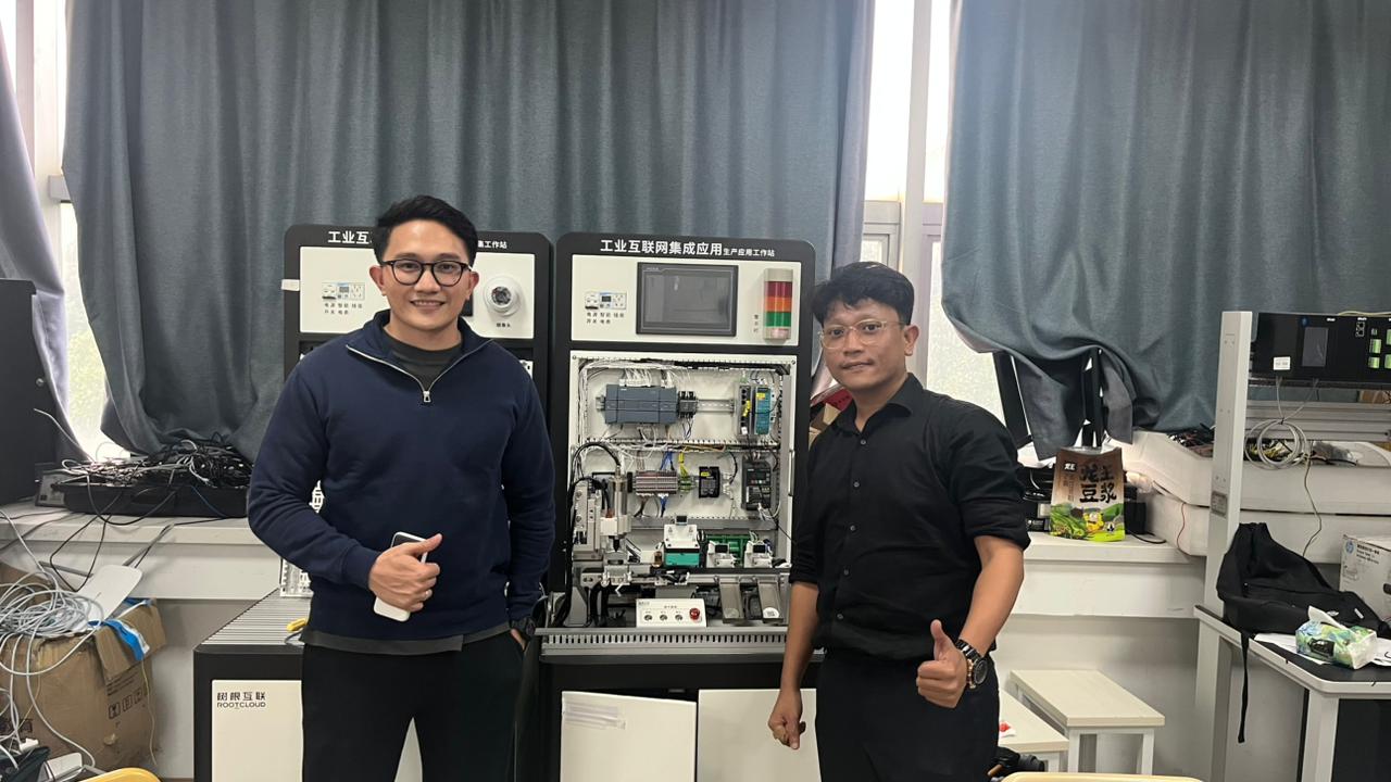 Tim CEdEC JGU Tiba di Tiongkok, Siap Berlaga di World Vocational College Skills Competition 2025
